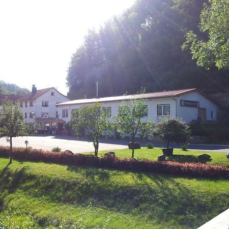 Landgasthof Zum Heiligenberg Sontra Exterior foto