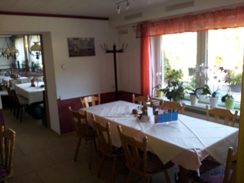 Landgasthof Zum Heiligenberg Sontra Exterior foto