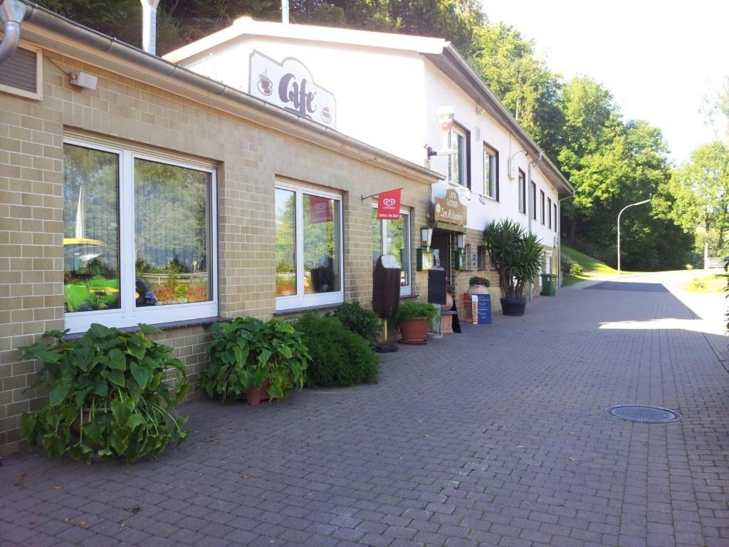 Landgasthof Zum Heiligenberg Sontra Exterior foto
