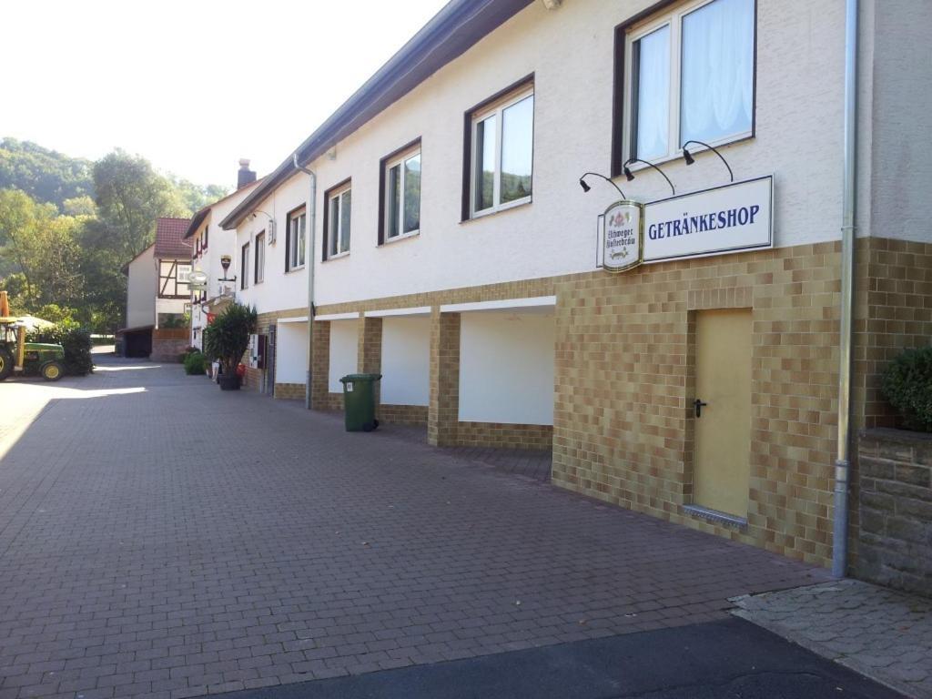 Landgasthof Zum Heiligenberg Sontra Exterior foto